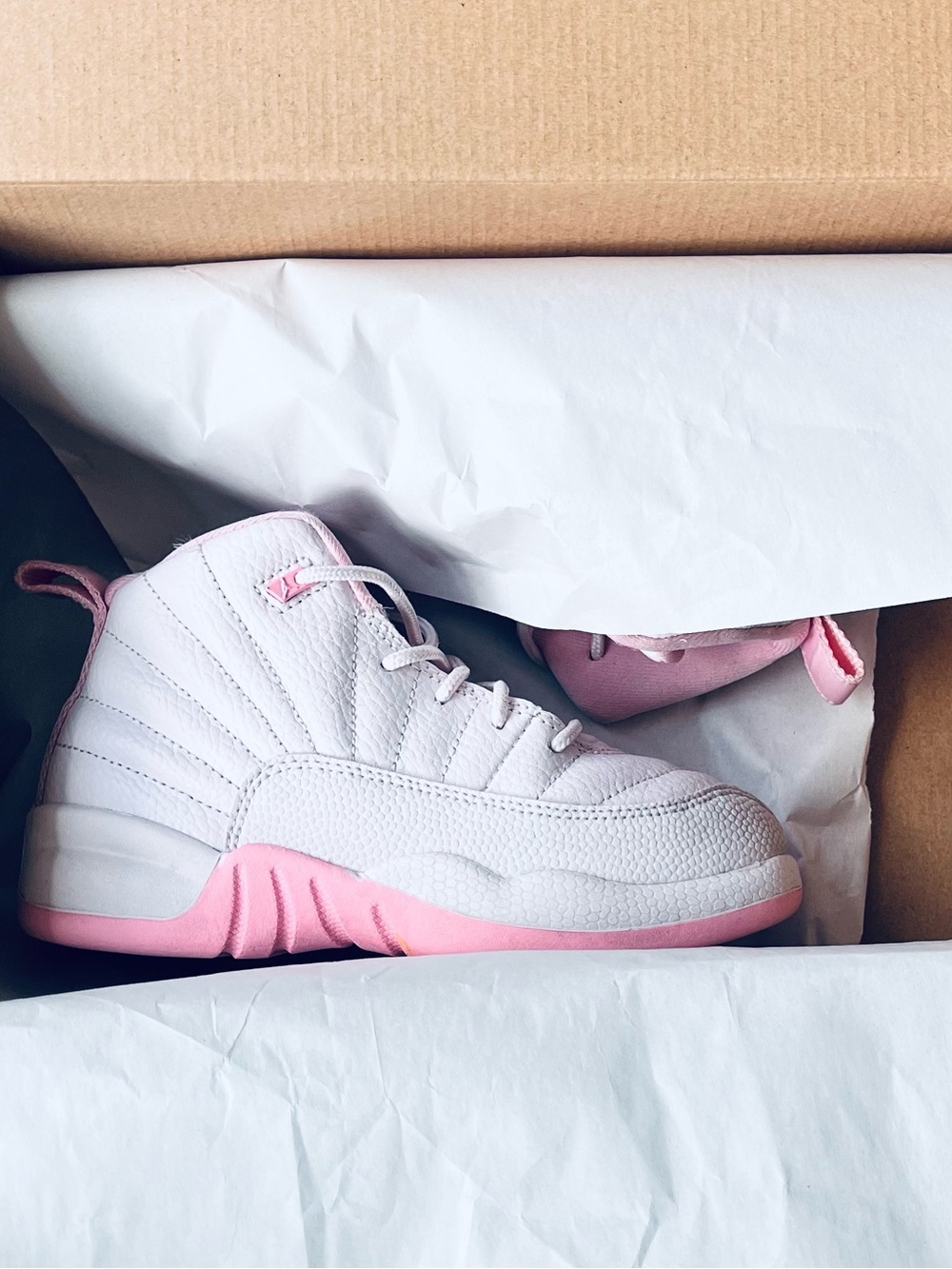 ✨Jordan 12 Retro ‘Pearl Pink’, PS Size 12C✨